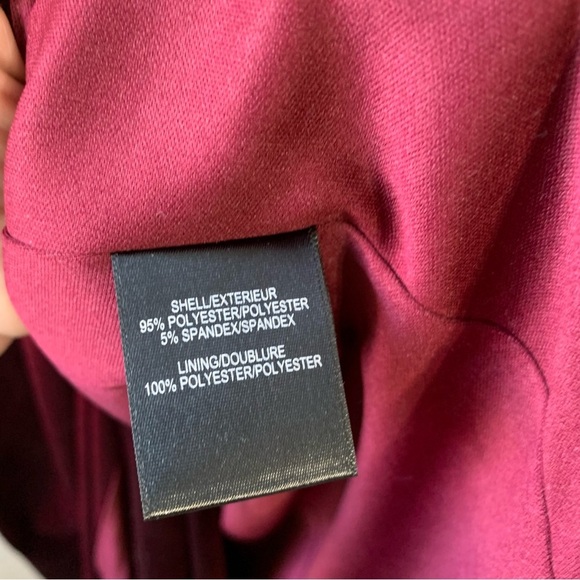 Belle Badgley Mischka Burgundy Halter Sheath asymmetrical Cocktail Dress. Size 6 - Picture 15 of 16